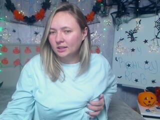 Sally Verda flirt4free stream image, 26.10.2025 18:10