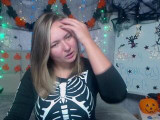 Sally Verda flirt4free stream image, 26.10.2025 18:10