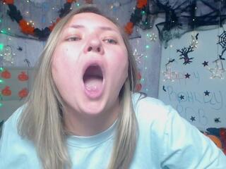 Sally Verda flirt4free stream image, 26.10.2025 18:10