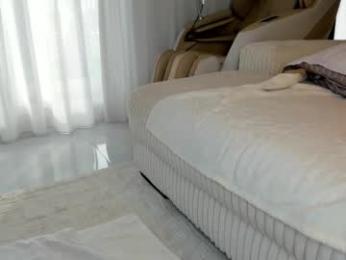 saradiamond01 chaturbate stream image, 27.10.2025 10:10