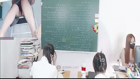 _Math_ stripchat stream image, 29.10.2025 13:40