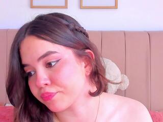 Bella Fontana flirt4free stream image, 31.10.2025 15:30