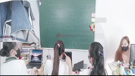 _Math_ stripchat stream image, 02.11.2025 03:20