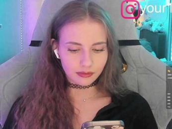 VikkiExtraCheese bongacams stream image