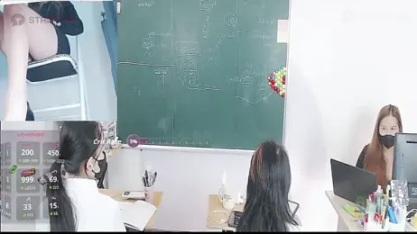_Math_ stripchat stream image, 05.11.2025 14:10