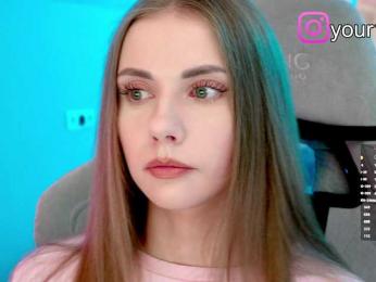 VikkiExtraCheese bongacams stream image