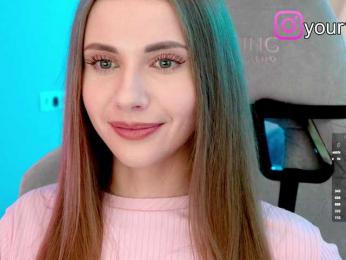VikkiExtraCheese bongacams stream image