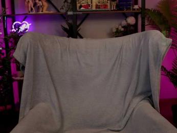 Careful_i_Bite bongacams stream image, 08.11.2025 17:00