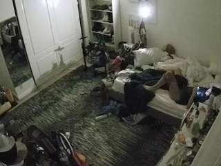 voyeurcam-hornyhostel-02 camsoda stream image