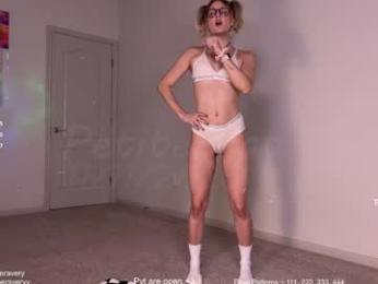 petitebrat chaturbate stream image, 11.11.2025 16:50
