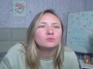 Sally Verda flirt4free stream image, 11.11.2025 18:40