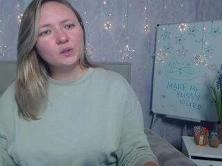 Sally Verda flirt4free stream image, 11.11.2025 18:40