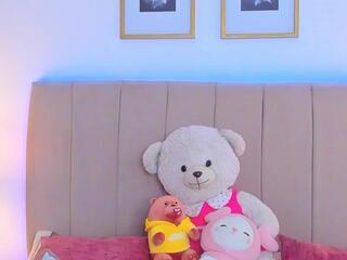 Bella Fontana flirt4free stream image, 12.11.2025 15:50