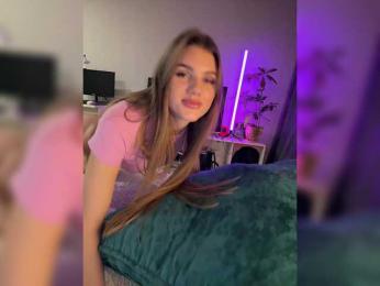 SweetyMia bongacams stream image, 14.11.2025 13:30