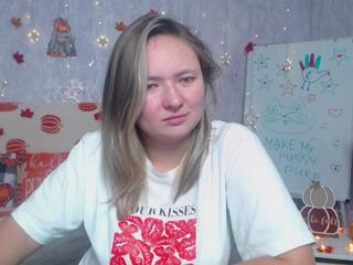 Sally Verda flirt4free stream image, 15.11.2025 18:20