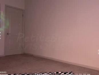 petitebrat chaturbate stream image, 16.11.2025 01:20
