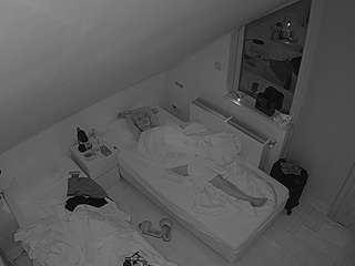 voyeurcam-julmodels-bed-7 camsoda stream image, 15.11.2025 00:00