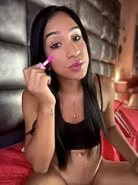 Ashly_Miller stripchat stream image, 17.11.2025 20:00