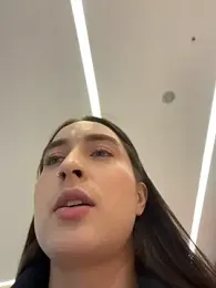 Holly_Play stripchat stream image, 22.11.2025 13:00