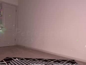 petitebrat chaturbate stream image, 22.11.2025 19:40