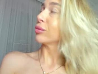 saradiamond01 chaturbate stream image, 25.11.2025 09:20