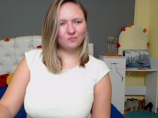 Sally Verda flirt4free stream image, 01.12.2025 19:30