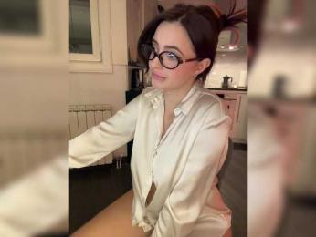 GoodGirl21 bongacams stream image