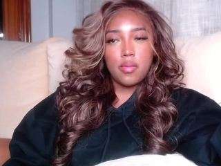 naommiscott camsoda stream image