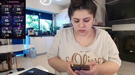 Layla- stripchat stream image, 26.02.2025 09:50