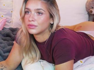 Maci Reynolds flirt4free stream image, 26.02.2025 14:30