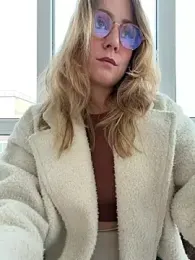 Puzdosia stripchat stream image, 15.12.2025 06:20