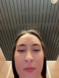 Holly_Play stripchat stream image, 15.12.2025 12:00