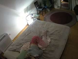 voyeurcam-julmodels-whitebed-4 camsoda stream image, 13.12.2025 15:00