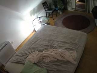 voyeurcam-julmodels-whitebed-4 camsoda stream image, 13.12.2025 15:00