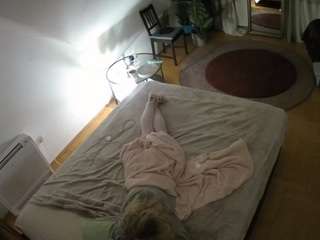 voyeurcam-julmodels-whitebed-4 camsoda stream image, 13.12.2025 15:00