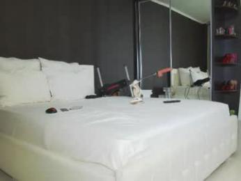 hefner_girl chaturbate stream image, 21.12.2025 20:00