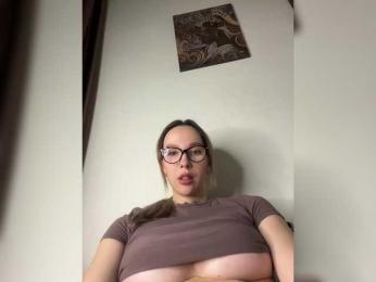 MaryModel bongacams stream image