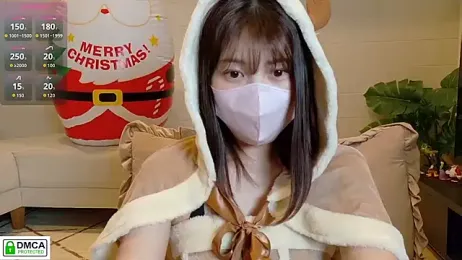 SUZU_ stripchat stream image, 24.12.2025 12:00