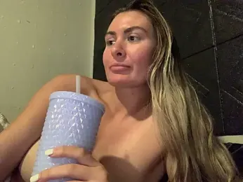Alyssa_rhoades stripchat stream image, 28.02.2025 03:00