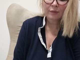 mikagray camsoda stream image