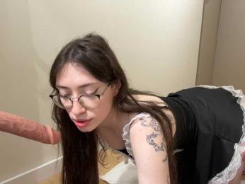 KellyyBeryy bongacams stream image