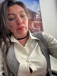 LIZ-06_ stripchat stream image