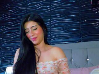 Amber Bull flirt4free stream image