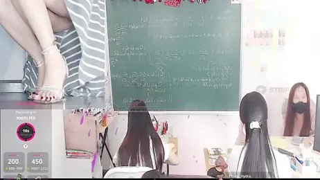 _Math_ stripchat stream image, 03.01.2026 07:40