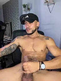 ARON_TAYLER01 stripchat stream image, 03.01.2026 10:30