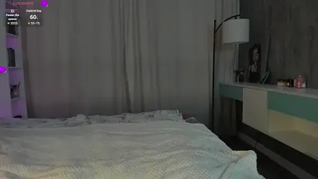 flora_off stripchat stream image