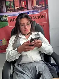 LIZ-06_ stripchat stream image