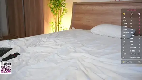 LolySun stripchat stream image