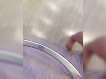 Angelia22 bongacams stream image