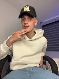 bastia_noooo stripchat stream image